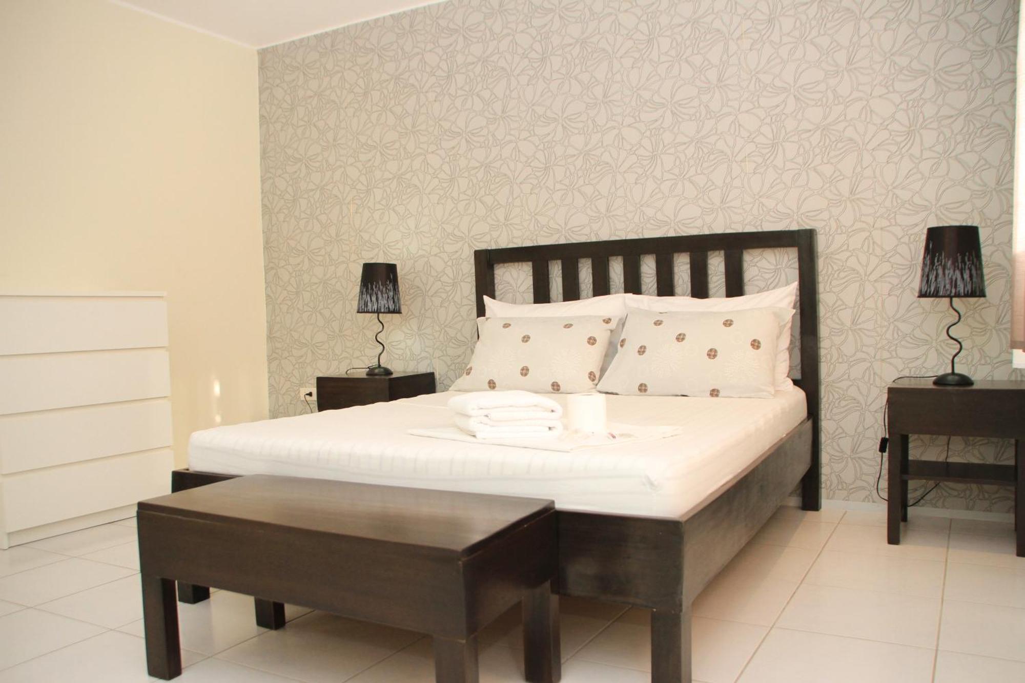 Victoria'S Bed & Breakfast Puerto Galera Ruang foto